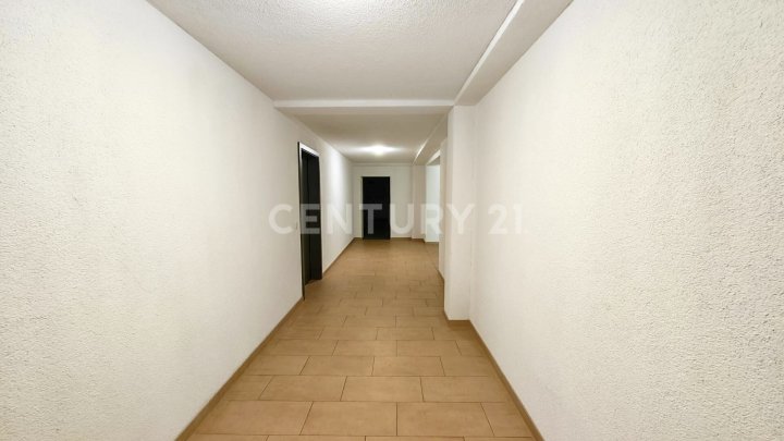 7 KERNSANIERTE WOHNUNGEN VON 76-112M², ENERGIEAUSWEIS A MIT 7 STELLPL. W17