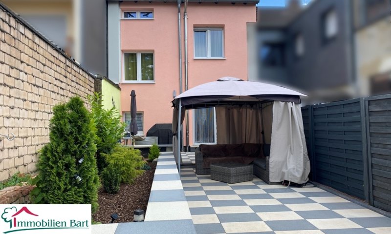 WOHLFÜHLHAUS FÜR DIE FAMILIE - CHARMANTES EINFAMILIENHAUS MIT GARTEN IN SAARLOUIS-RODEN
