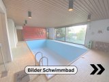 Schwimmbad 