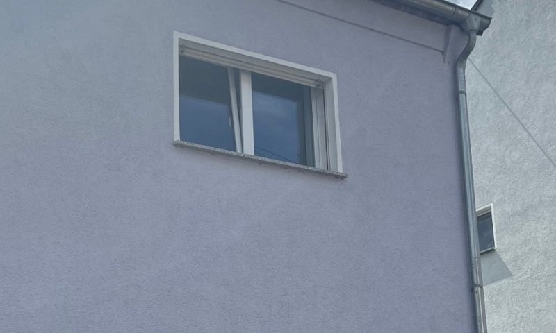 Vermietete kleine Doppelhaushälfte in ruhiger Seitenstrasse mit schönem Weitblick in VK-Ludweiler zu verkaufen