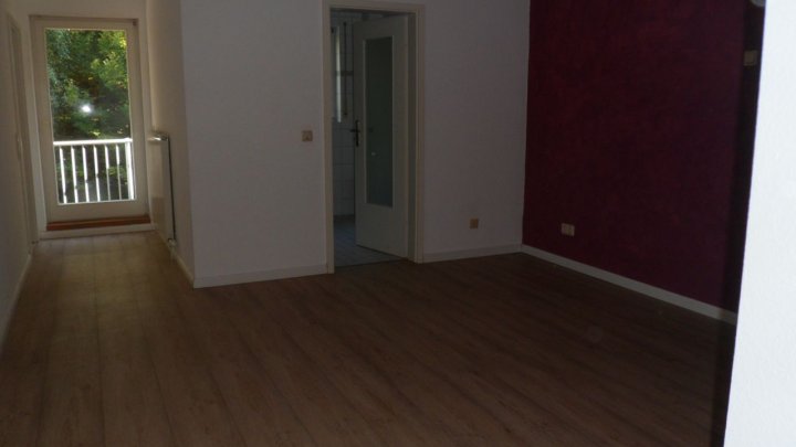 PROVISIONSFREI!!  Sehr schöne ruhige Wohnung zentrumsnah in Saarlouis zu vermieten