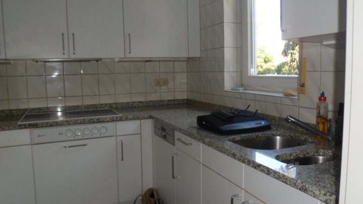 PROVISIONSFREI!!  Sehr schöne ruhige Wohnung zentrumsnah in Saarlouis zu vermieten