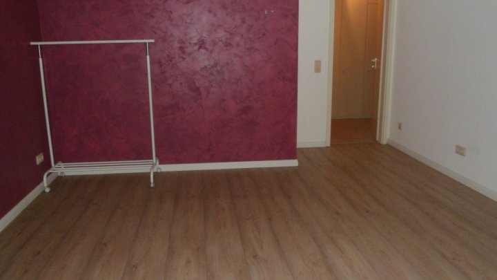 PROVISIONSFREI!!  Sehr schöne ruhige Wohnung zentrumsnah in Saarlouis zu vermieten