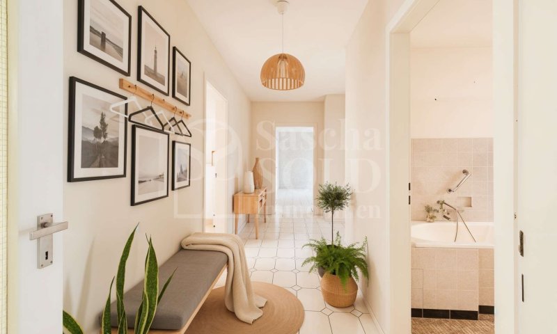 Helle, gut geschnittene 4-ZKB-Wohnung in St. Ingbert mit Balkon, Garage & großem Kellerraum