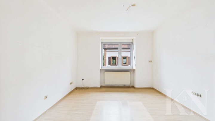 Viel Platz, viele Möglichkeiten – Doppelhaushälfte mit Aussicht & Garten in Ottweiler-Fürth