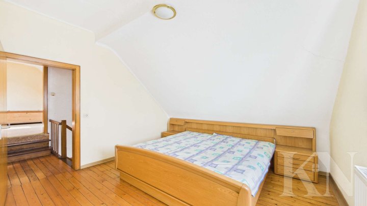 Viel Platz, viele Möglichkeiten – Doppelhaushälfte mit Aussicht & Garten in Ottweiler-Fürth