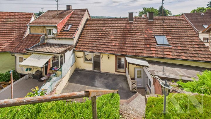Viel Platz, viele Möglichkeiten – Doppelhaushälfte mit Aussicht & Garten in Ottweiler-Fürth