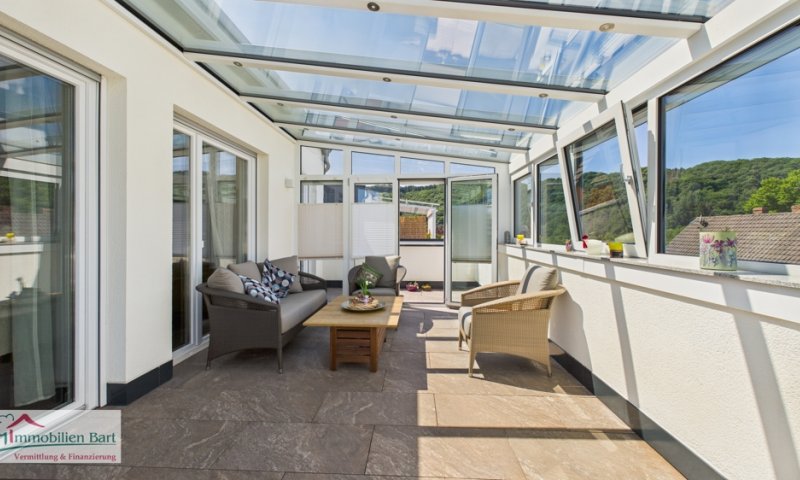 120 M² PENTHOUSE, 2 BÄDER UND GARAGE IN SAARBURG
