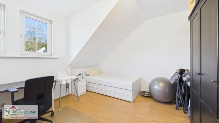 3 ZKB, SEP. GÄSTE-WC IN TOP LAGE VON SAARBURG
