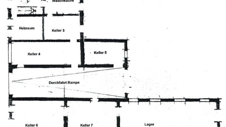 Zweifamilienhaus mit Gewerbeanteil: Halle, Werkstatt, Garagen, über 800m² Gesamtfläche