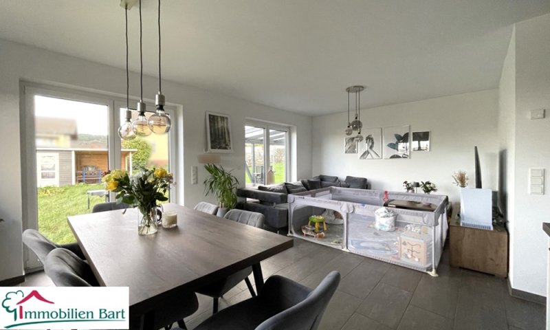 MASSIV ERRICHTETER NEUBAU IN MERZIG-BIETZEN!
