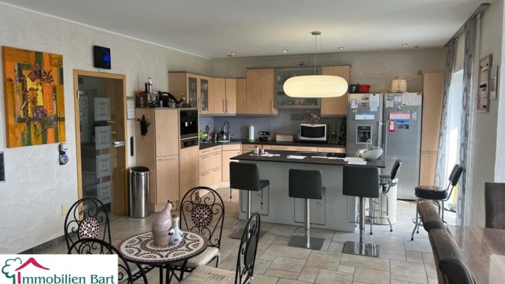 GRENZE L-REMICH: MODERNES WOHNHAUS IN TOP LAGE