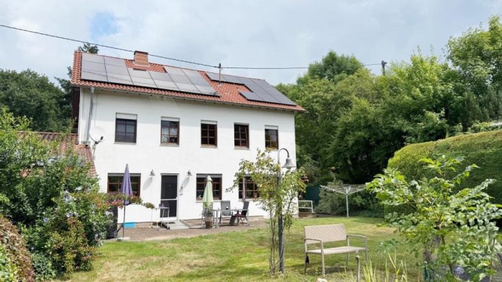 Freistehendes großzügiges Anwesen in Riegelsberg
