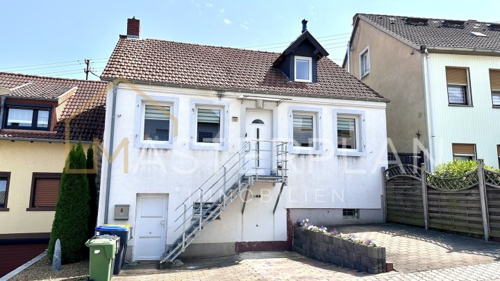 Gemütliches Einfamilienhaus mit Terrasse und Garten