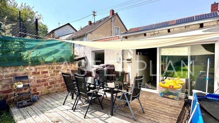 Gemütliches Einfamilienhaus mit Terrasse und Garten
