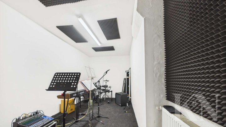 5 Wohnungen & 8 Musikstudios – Renditeobjekt in Alt-Saarbrücken!