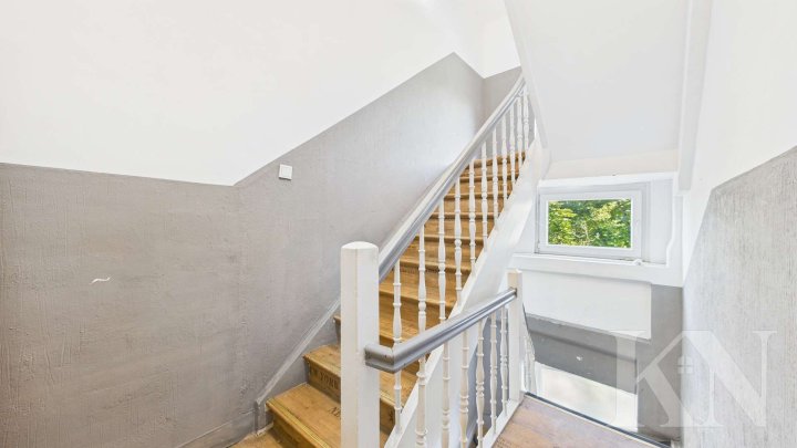 5 Wohnungen & 8 Musikstudios – Renditeobjekt in Alt-Saarbrücken!