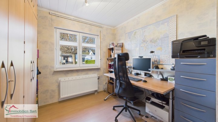 EINZIEHEN & WOHLFÜHLEN - HOCHWERTIGES WOHNHAUS MIT GARTEN UND GARAGE!