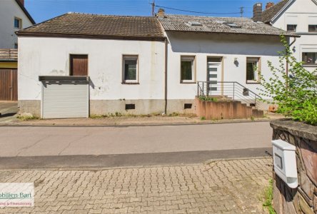 Straßenansicht 