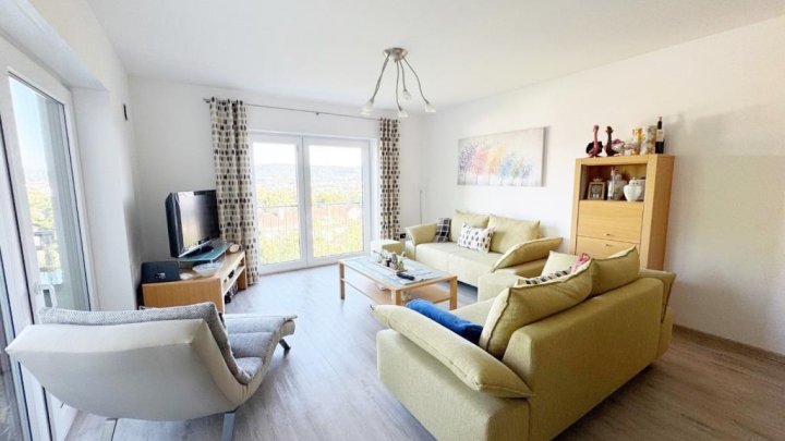 3 ZKB-PENTHOUSE-Wohnung! Schick & barrierefrei!