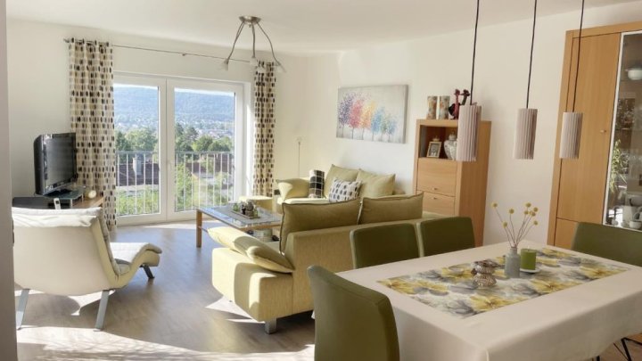 3 ZKB-PENTHOUSE-Wohnung! Schick & barrierefrei!