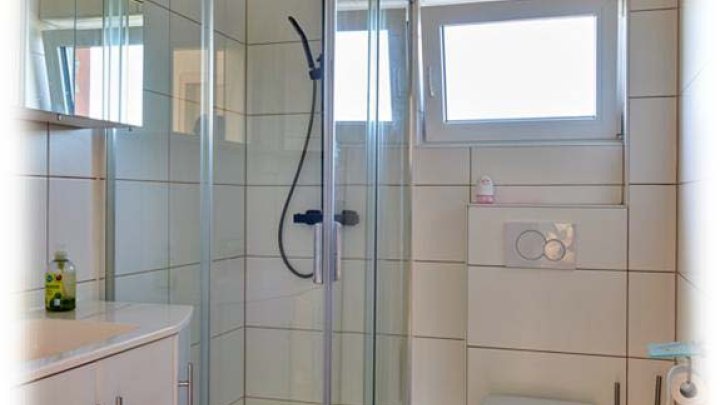 EXKLUSIVES EFH IN BEVORZUGTER SÜDHANGLAGE in Sulzbach-Neuweiler