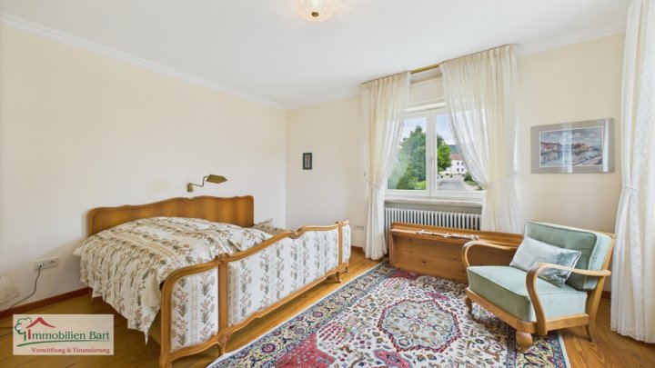 PERL: WOHNHAUS MIT CHARME + BAUGRUNDSTÜCK (gesamt 40 AR)