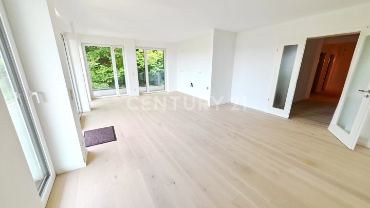 LUXUS PUR: 146m² NEUBAU-Wohnung mit GIGA Fernblick über ganz SB in Toplage, Riesen Terr. Garage