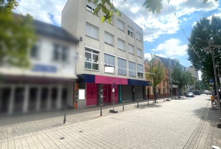 Wohn-und Geschäftseinheiten