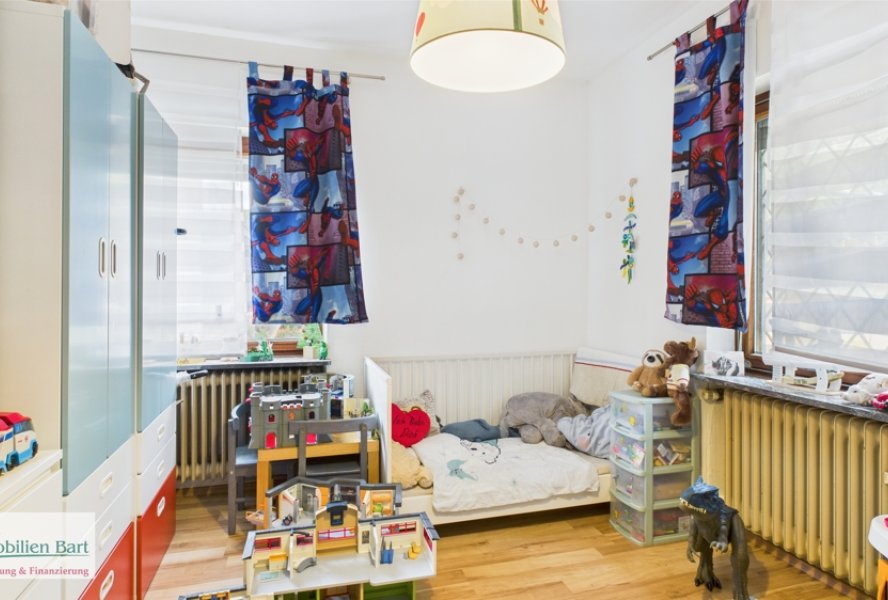 Schlafzimmer OG