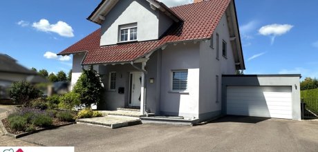 Straßenansicht
