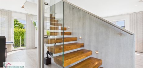 Treppe ins OG