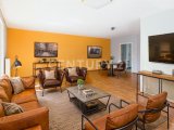 80438FE9-9D55-4E4A-ABFB-EAA7F4F6FAF2 - Living Room - Industr