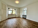 weiteres Schlafzimmer/Büro