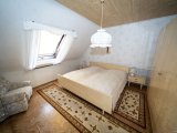Schlafzimmer DG