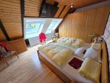 Eltern - Schlafzimmer im Dachgeschoss