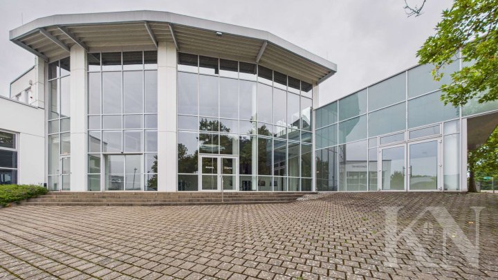 Gewerbeimmobilie in Saarlouis – Vielseitig nutzbar mit optimaler Infrastruktur!