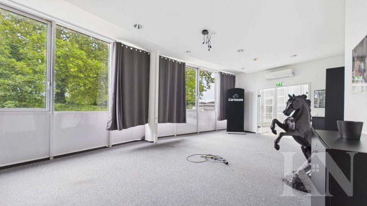 Gewerbeimmobilie in Saarlouis – Vielseitig nutzbar mit optimaler Infrastruktur!