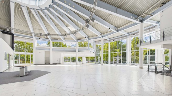 Gewerbeimmobilie in Saarlouis – Vielseitig nutzbar mit optimaler Infrastruktur!