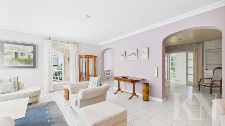 Ihr Wohntraum in Altenkessel – Einfamilienhaus mit Potenzial für bis zu 4 Wohneinheiten!