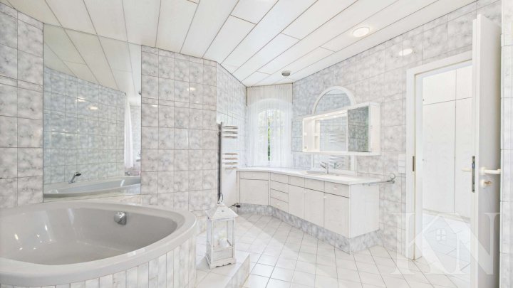 Ihr Wohntraum in Altenkessel – Einfamilienhaus mit Potenzial für bis zu 4 Wohneinheiten!