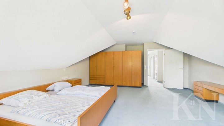 Ihr Wohntraum in Altenkessel – Einfamilienhaus mit Potenzial für bis zu 4 Wohneinheiten!