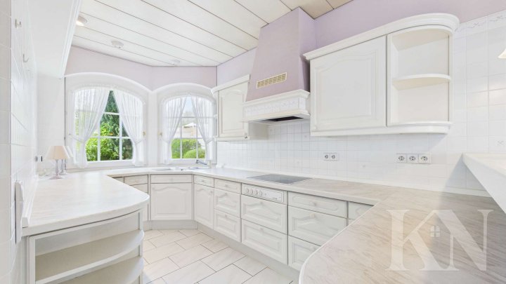 Ihr Wohntraum in Altenkessel – Einfamilienhaus mit Potenzial für bis zu 4 Wohneinheiten!