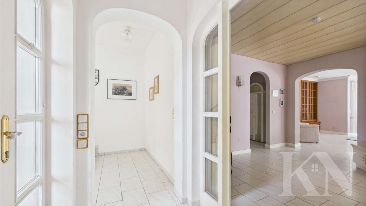 Ihr Wohntraum in Altenkessel – Einfamilienhaus mit Potenzial für bis zu 4 Wohneinheiten!