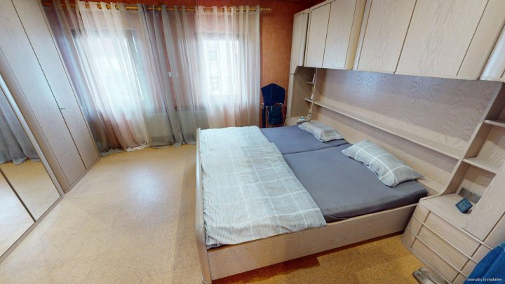 Ruhig gelegenes Ein-Zweifamilienhaus mit schöner Gartenanlage