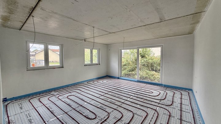 Erstbezug: Hochwertige 2 ZKB-Neubauwohnung in Niederlosheim zu verkaufen