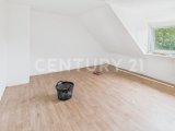 Zimmer 3 - mögliches Büro / Ankleide / Kinderzimmer