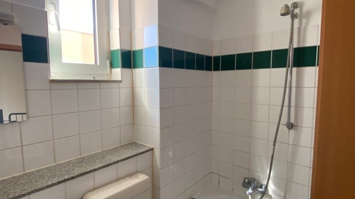 3-ZKB Maisonette-Wohnung mit Dachterrasse und Stellplatz