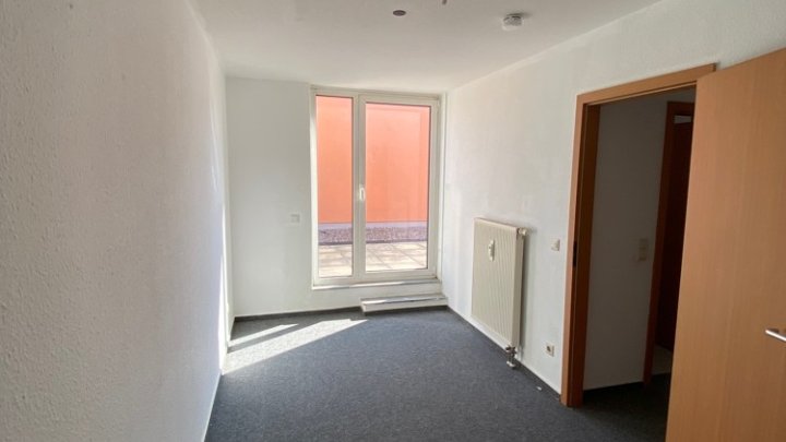3-ZKB Maisonette-Wohnung mit Dachterrasse und Stellplatz