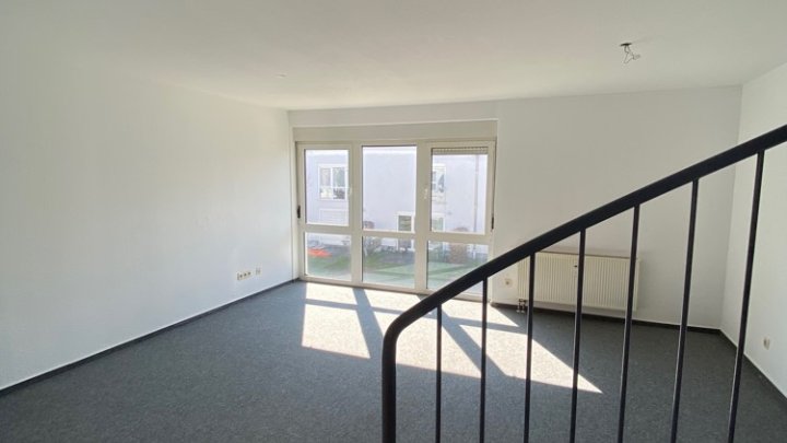 3-ZKB Maisonette-Wohnung mit Dachterrasse und Stellplatz